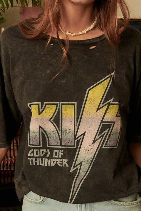 KISS Gods of Thunder Distressed Graphic Tee - ShopPromesa