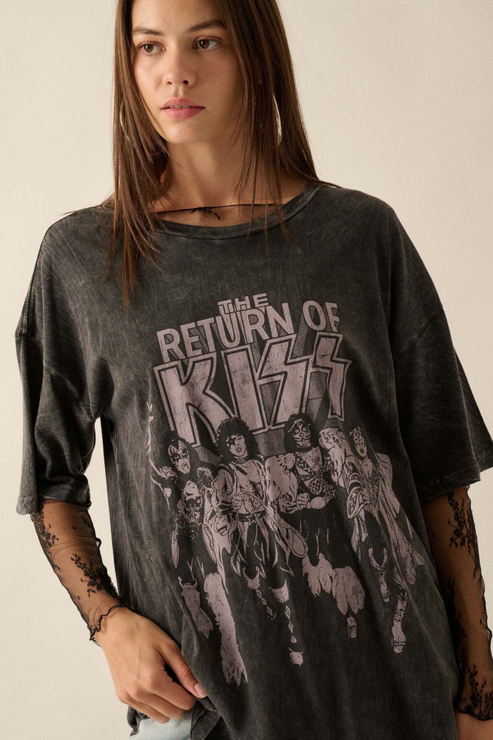 Return of KISS Oversized Vintage-Wash Graphic Tee - ShopPromesa