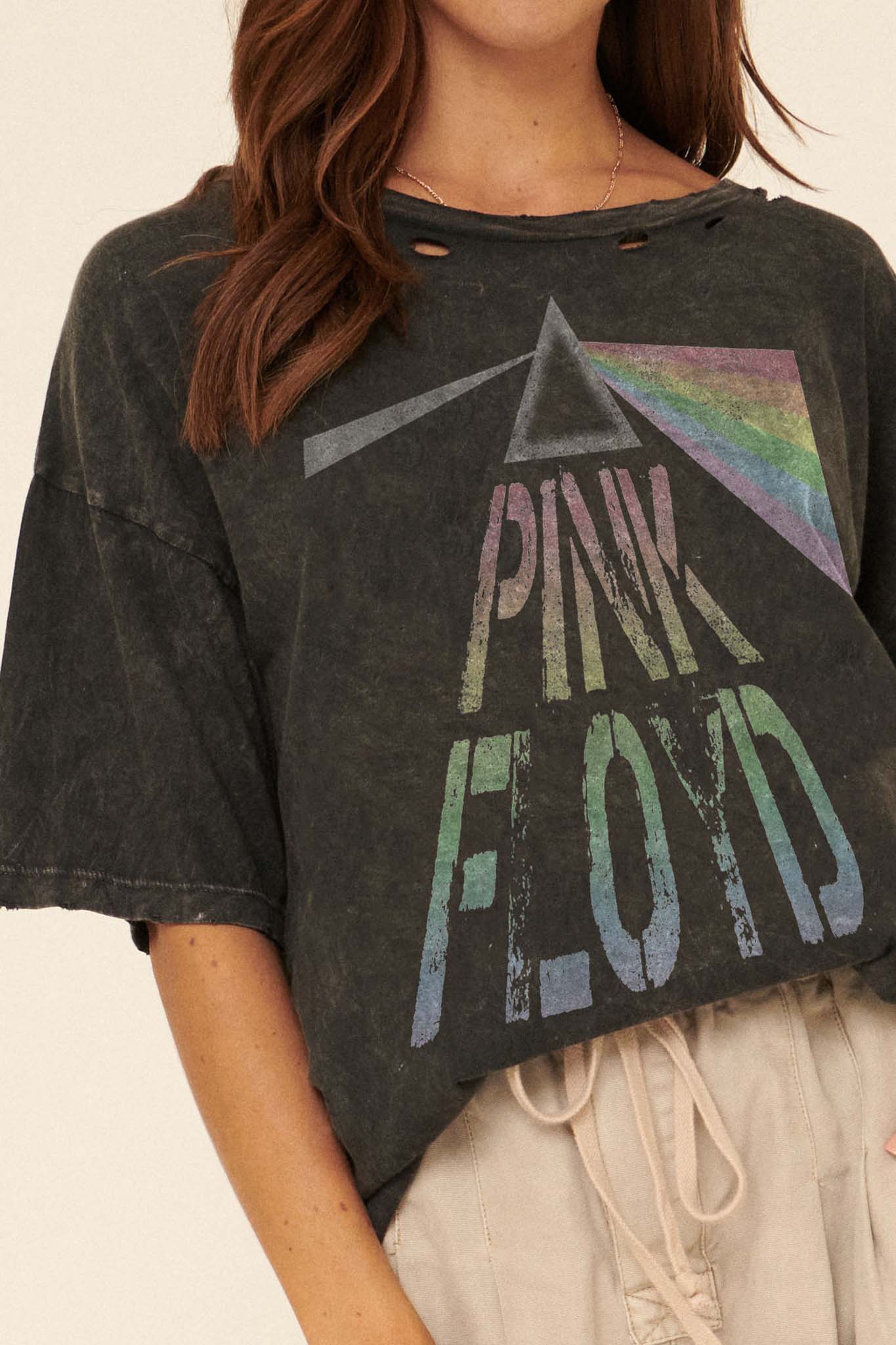 Pink Floyd Prism Distressed Graphic Tee - ShopPromesa