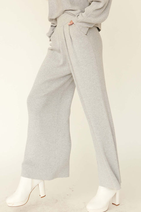 Simple Bliss Pleated Rib-Knit Pocket Sweater Pants - ShopPromesa