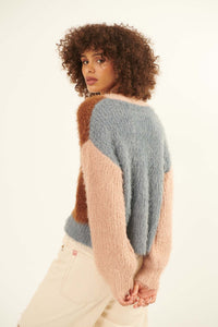 Cozy Heart Furry Knit Colorblock Cardigan - ShopPromesa