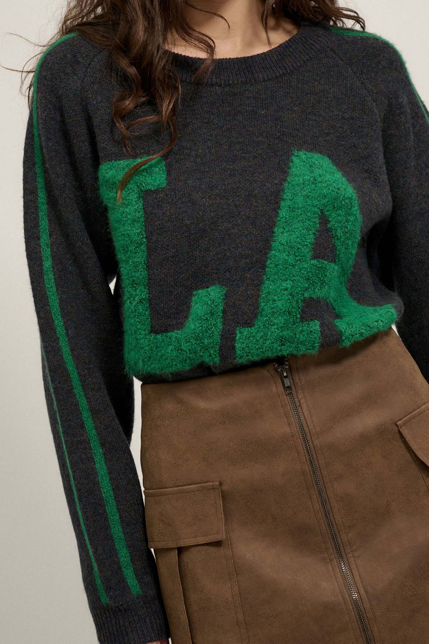 LA Girly Graphic Knit Sweater - ShopPromesa