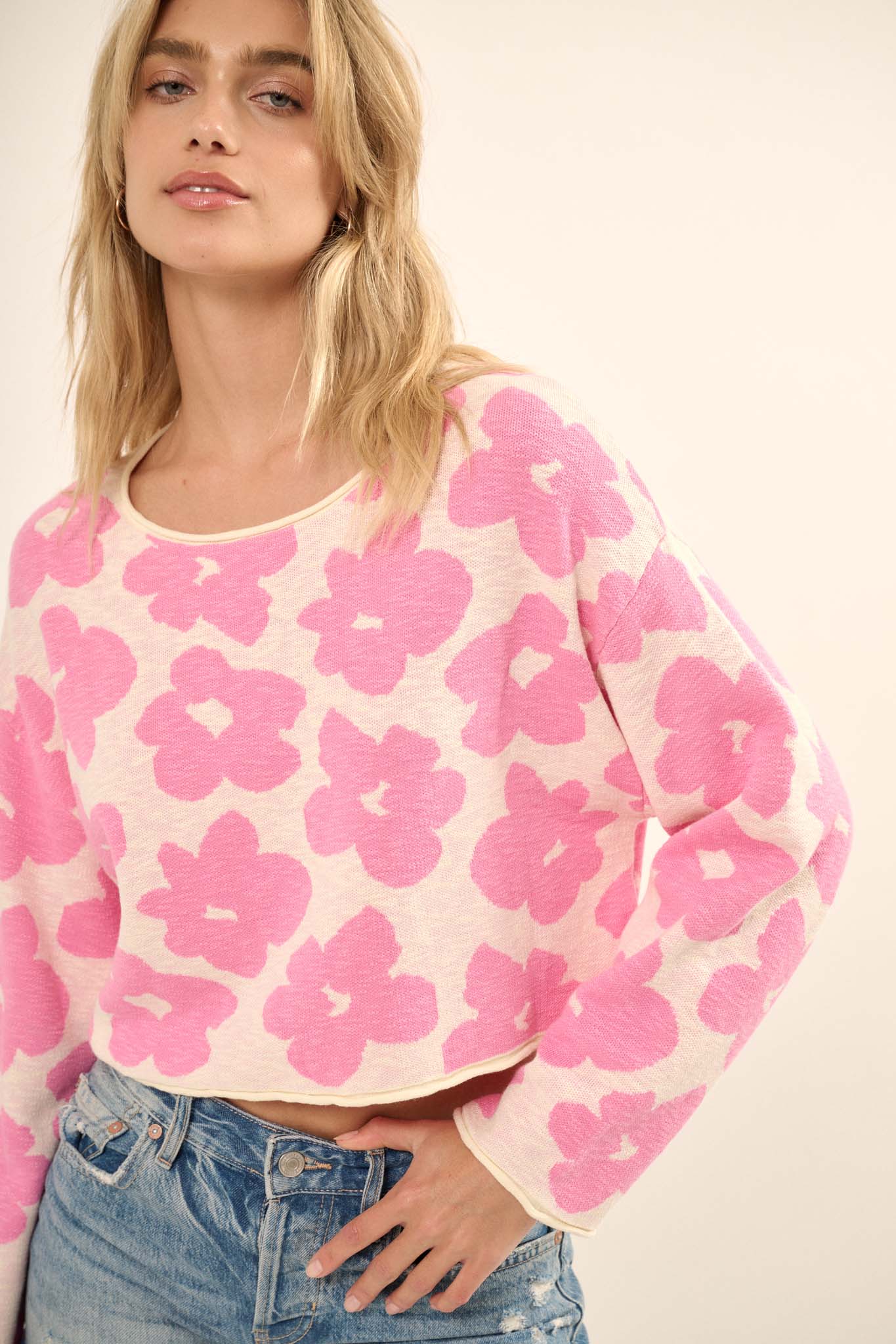 Flower Box Floral Knit Cropped Sweater - ShopPromesa