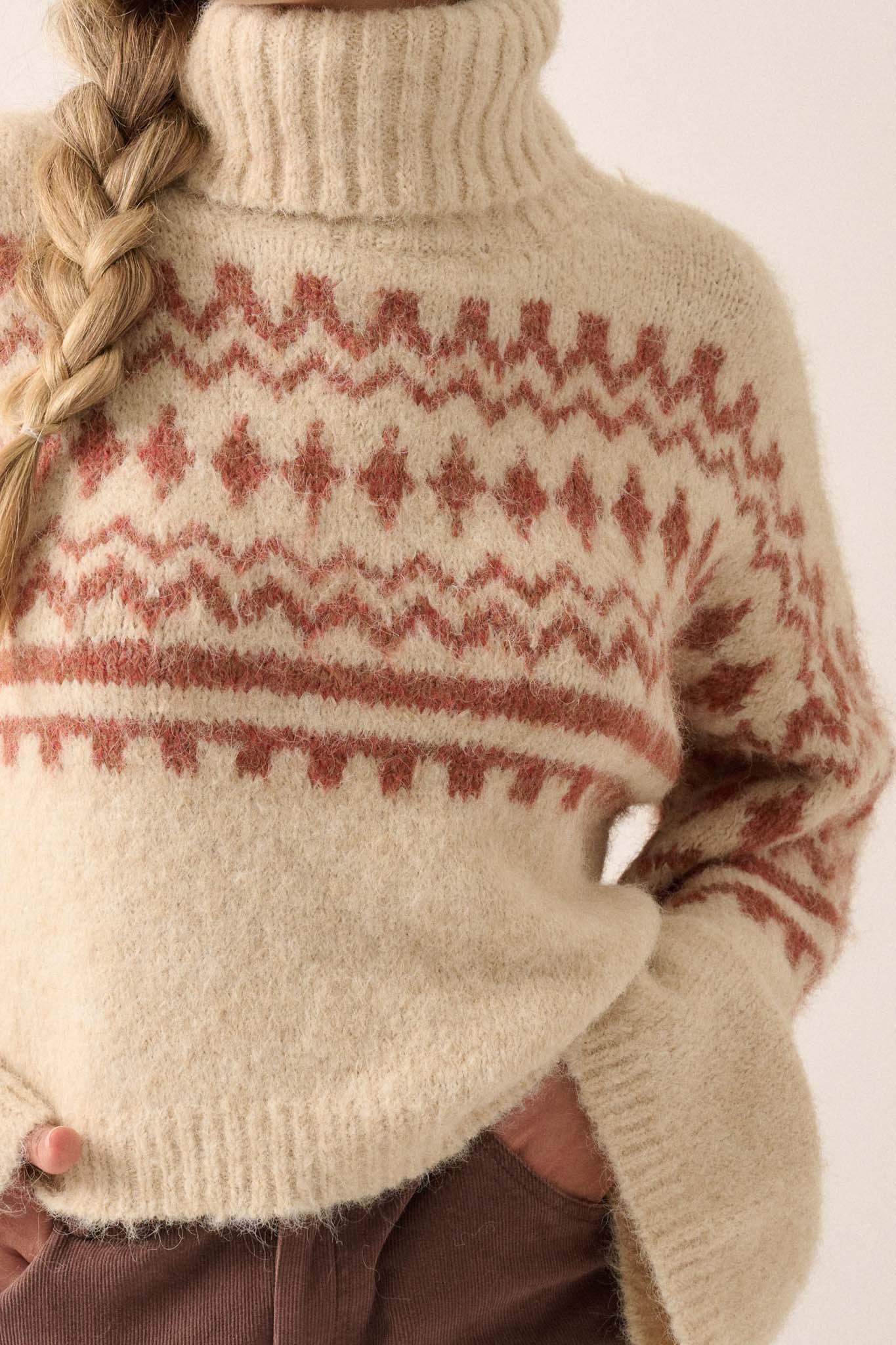 Crystal Peak Fuzzy Knit Alpine Turtleneck Sweater - ShopPromesa