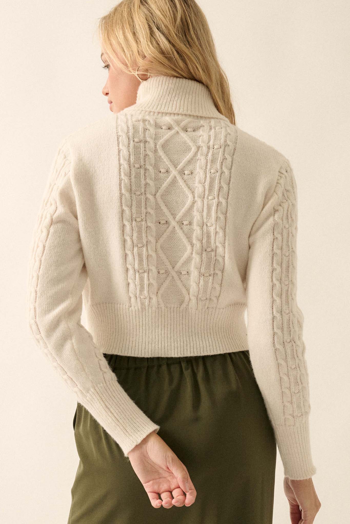 Promesa Way of Life Cropped Cable Knit Turtleneck Sweater Cream M