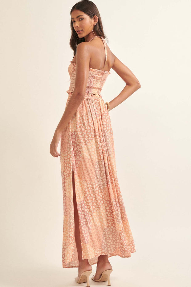 Soft Light Floral Patchwork-Print Maxi Dress - ShopPromesa
