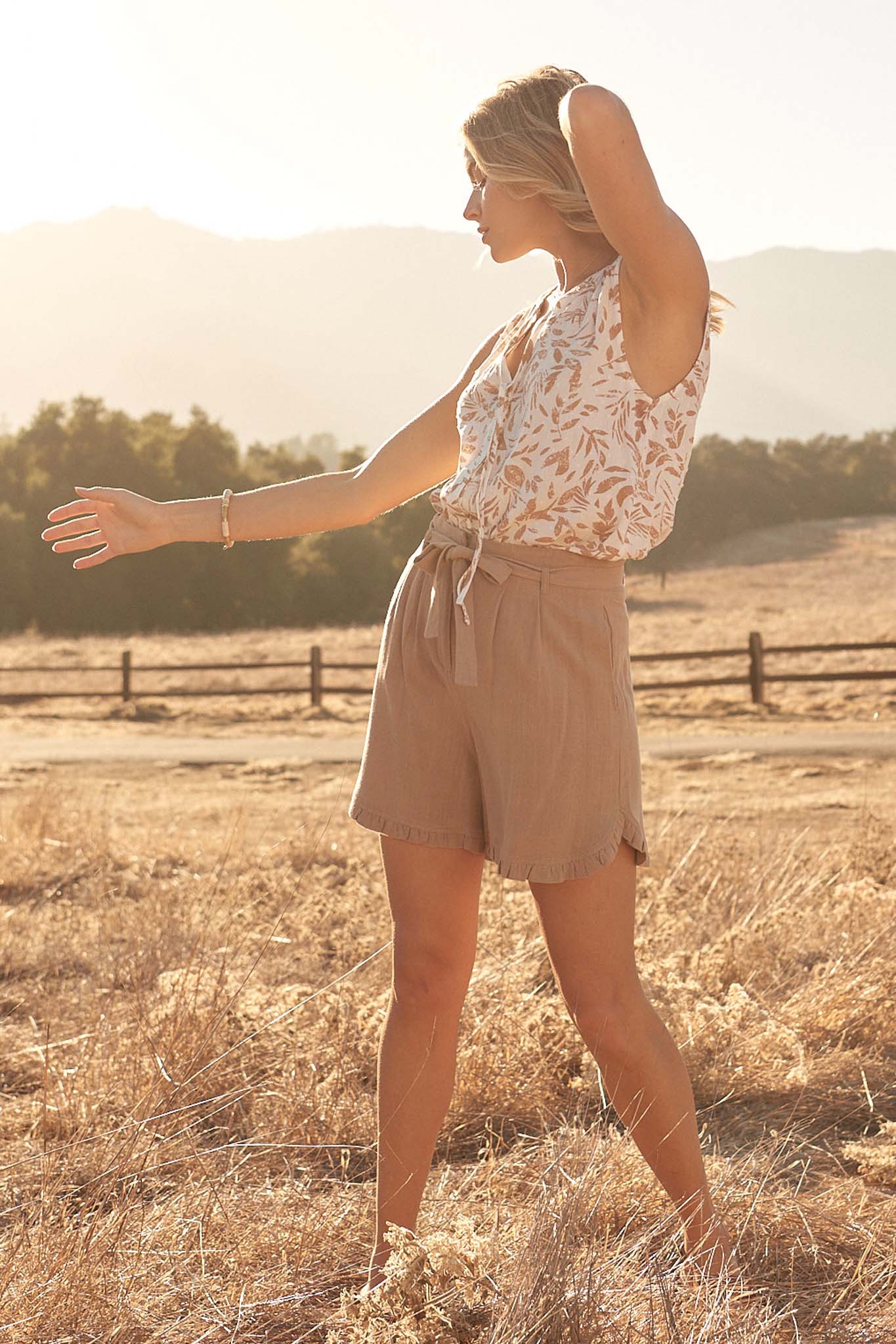 Walk on By Linen-Blend Belted Ruffle Shorts - ShopPromesa