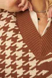 Pack Leader Houndstooth Knit Sweater Vest - ShopPromesa