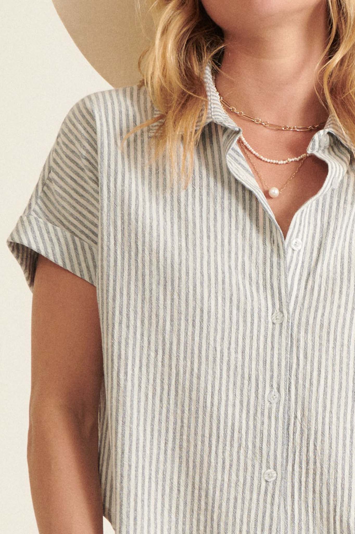 Keep It Up Striped Open-Back Buttoned Shirt - ShopPromesa