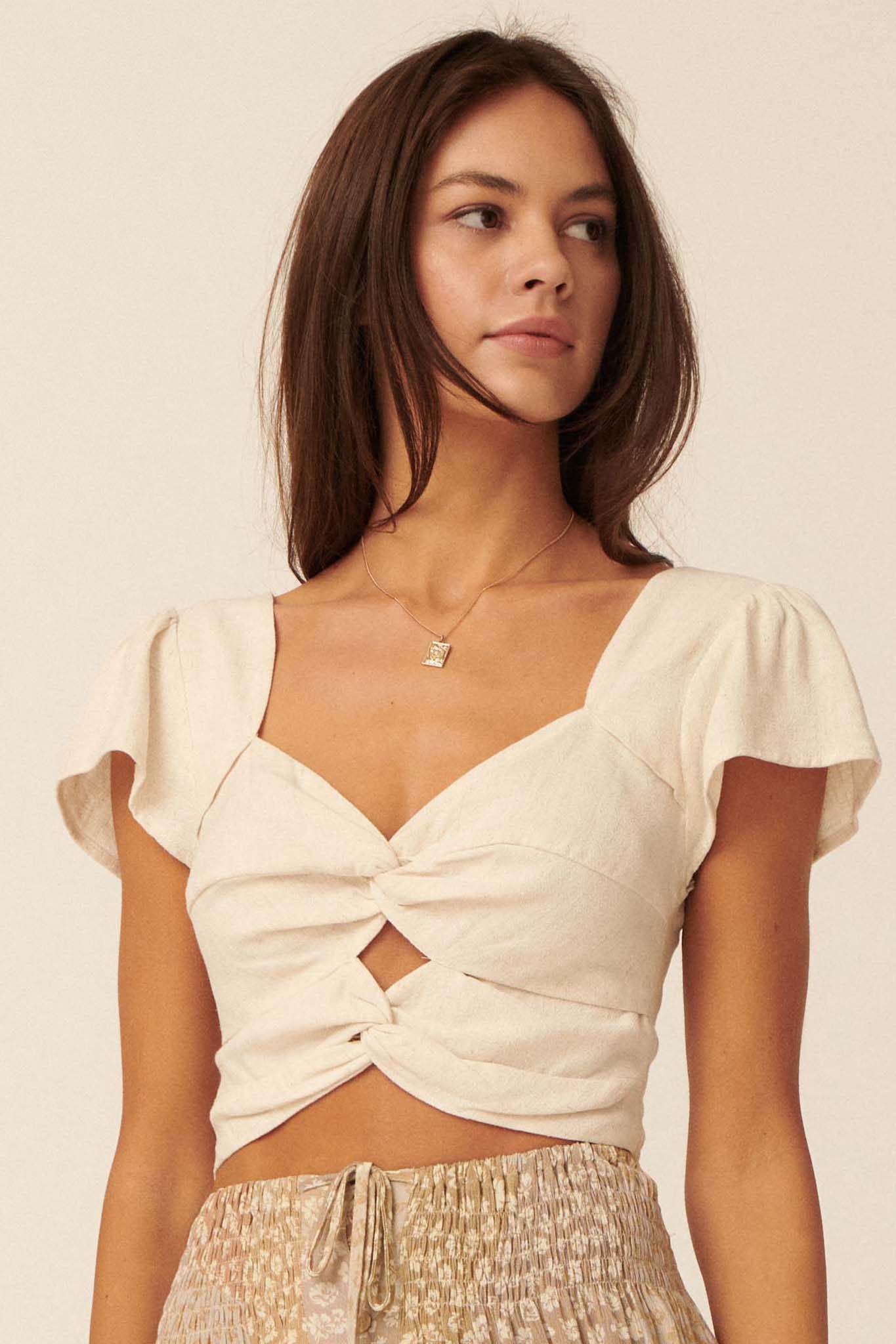 Miss Heart Throb Bow-Front Cutout Crop Top - ShopPromesa