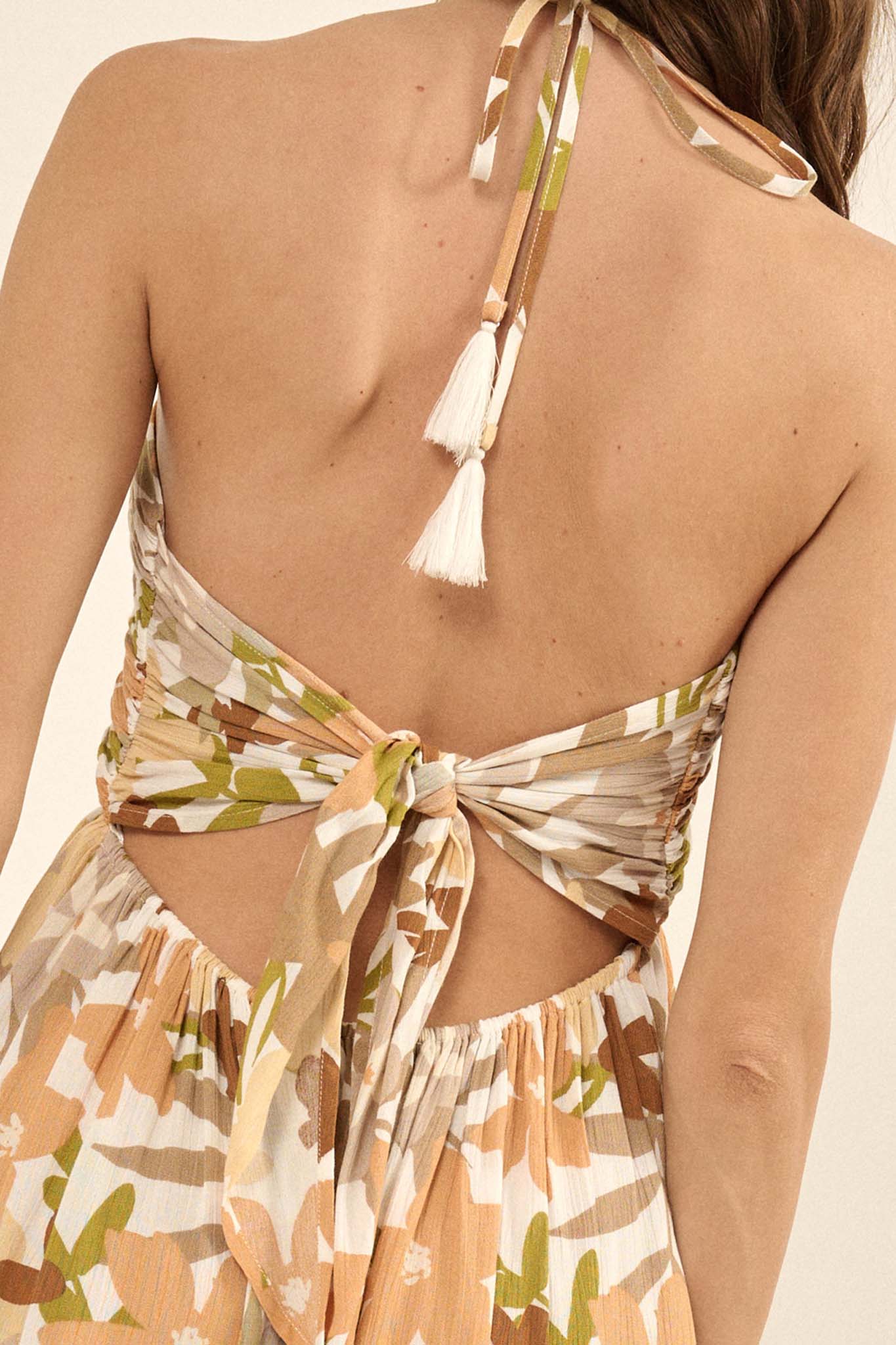 Jungle Blooms Floral Halter Tie-Back Maxi Dress - ShopPromesa