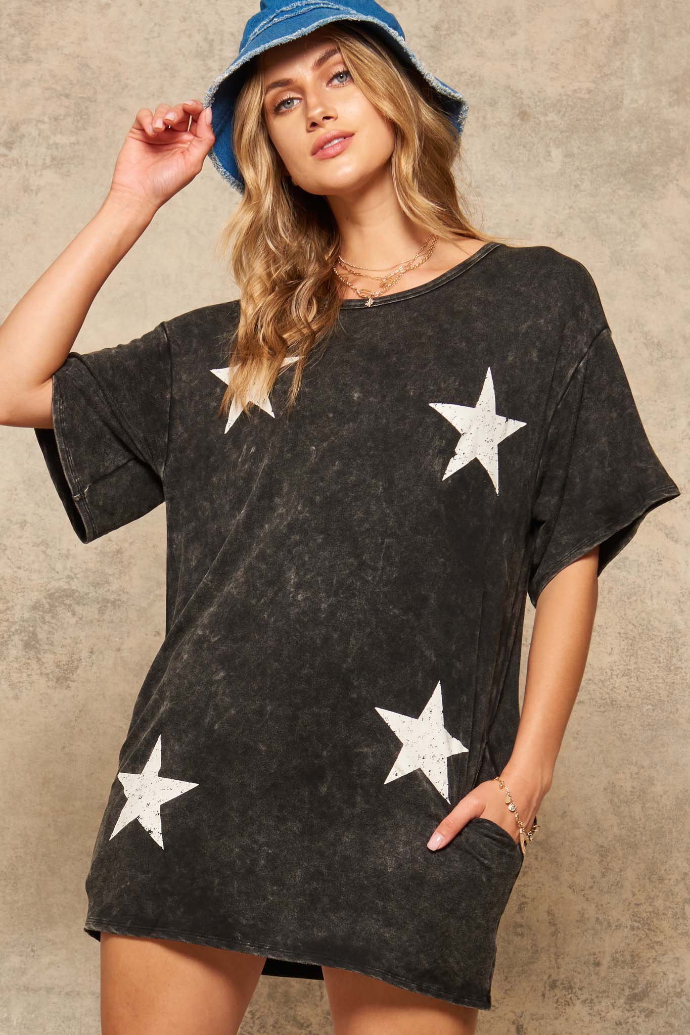 Space Cadet Star-Print Graphic T-Shirt Mini Dress - ShopPromesa