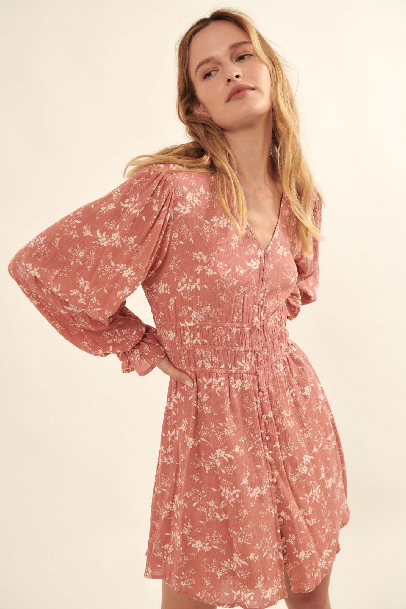 Alluring Elegance Floral Button-Front Mini Dress - ShopPromesa