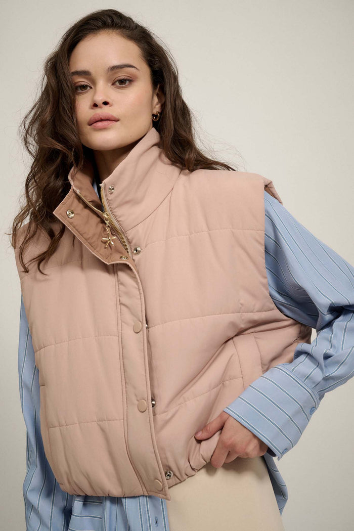 Trails and Tales Quilted Puffer Vest - ShopPromesa