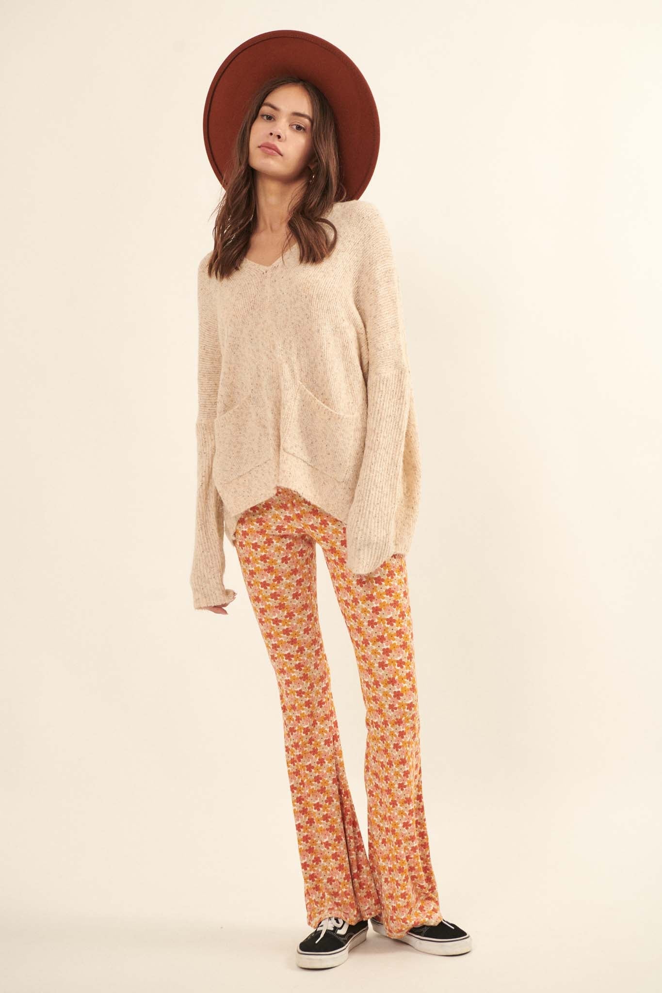 Awesome Blossoms Floral Rib-Knit Flare Pants - ShopPromesa