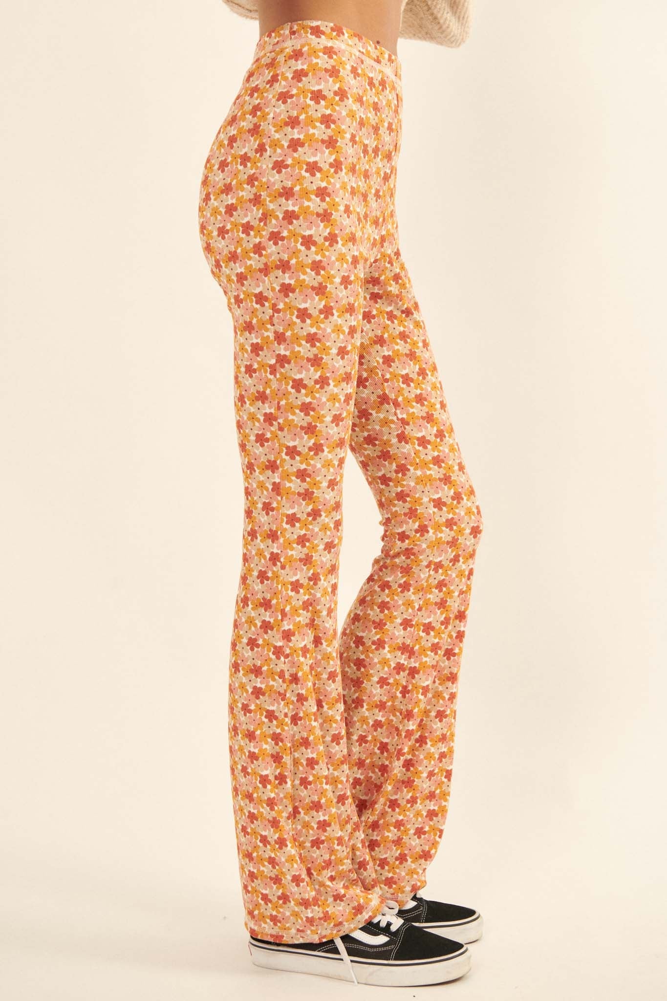 Awesome Blossoms Floral Rib-Knit Flare Pants - ShopPromesa