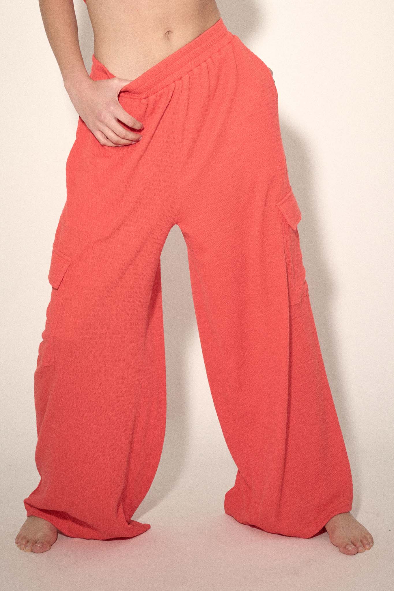 Smocked Jersey Wide-Leg Cargo Lounge Pants - ShopPromesa