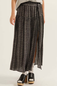 Where You Wander Geo-Print Maxi Prairie Skirt - ShopPromesa