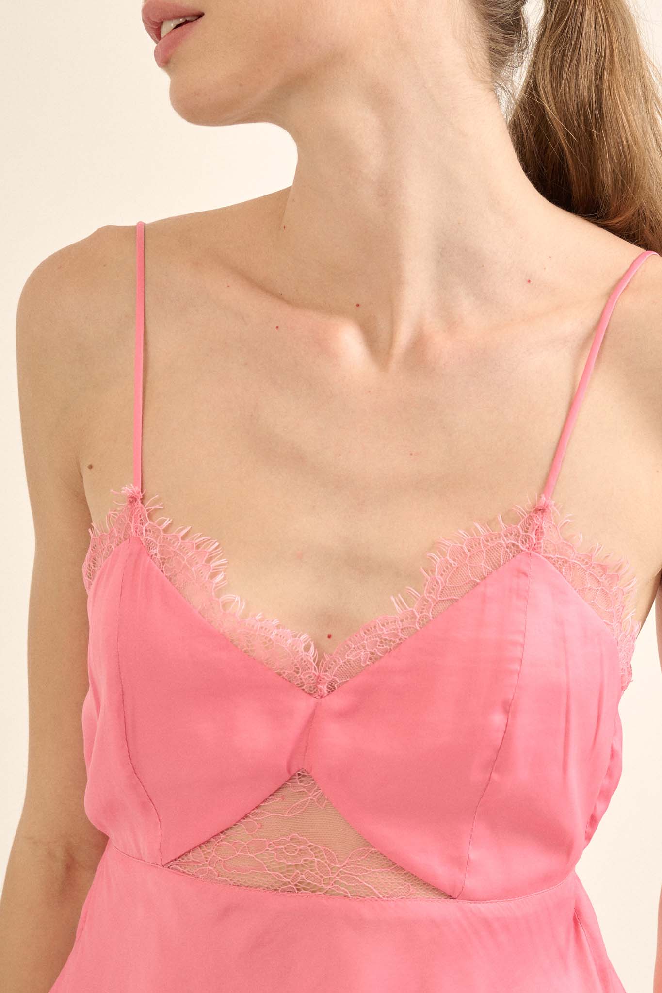 Good Graces Satin and Lace Keyhole Cami Top - ShopPromesa