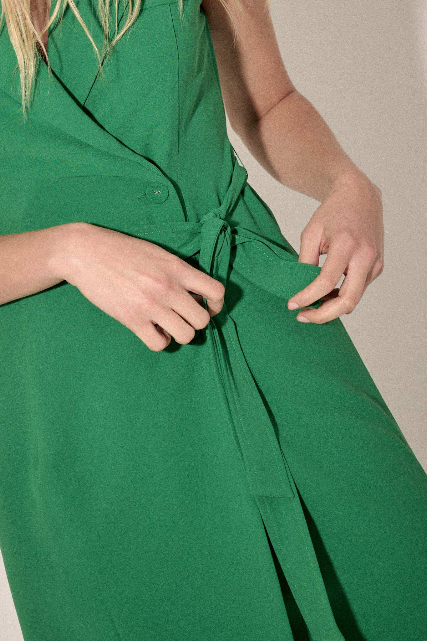 Professional Dreamer Belted Sleeveless Blazer Dress Kelly Green / S Professional Dreamer Belted Sleeveless Blazer Dress Kelly Green / S