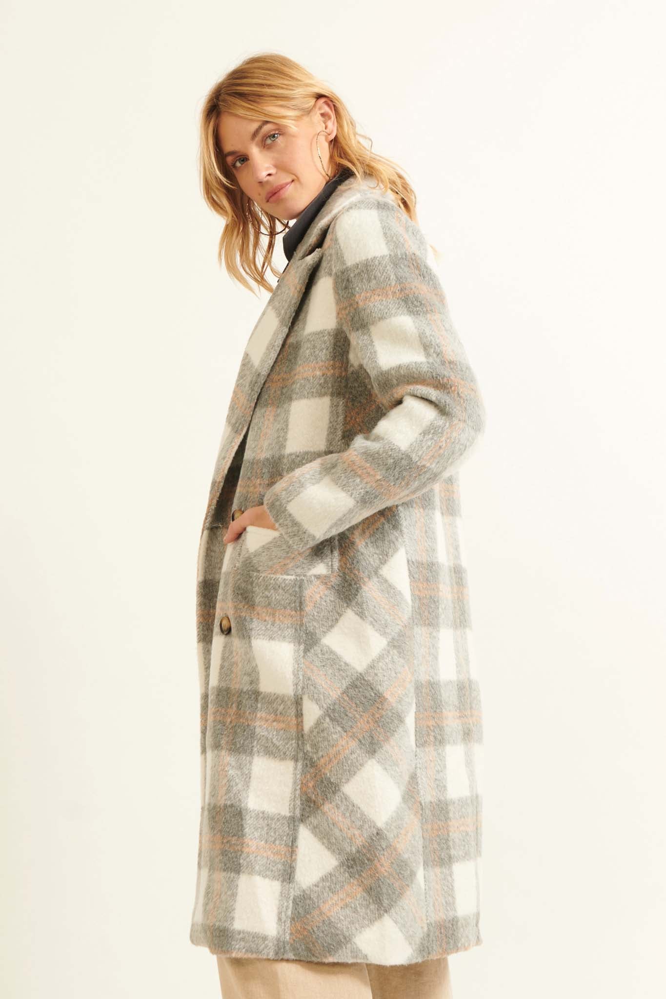 Snowy Creek Wool-Blend Plaid Overcoat - ShopPromesa