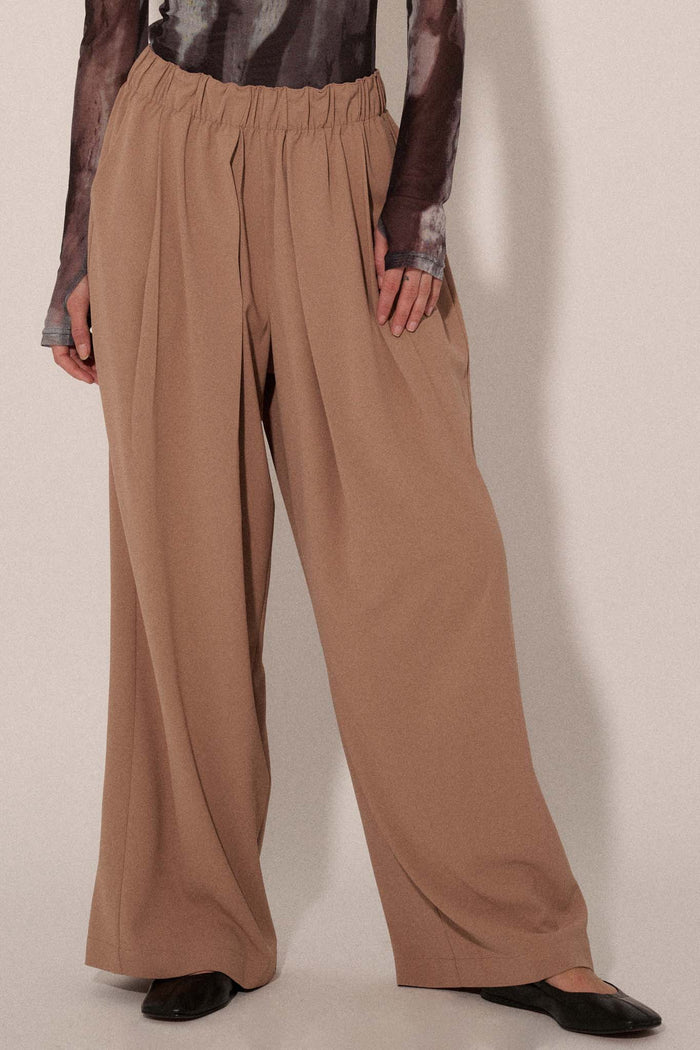 Walk this Way Wide-Leg Elastic-Waist Pants - ShopPromesa