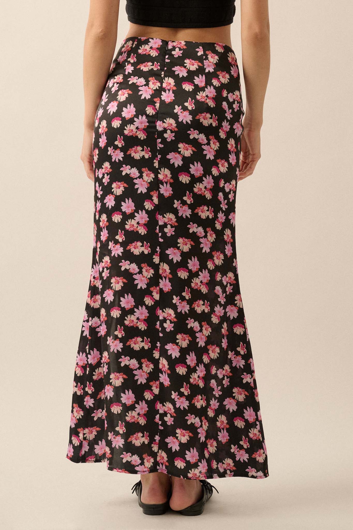 Sassy Blossoms Floral Satin Buttoned Maxi Skirt - ShopPromesa