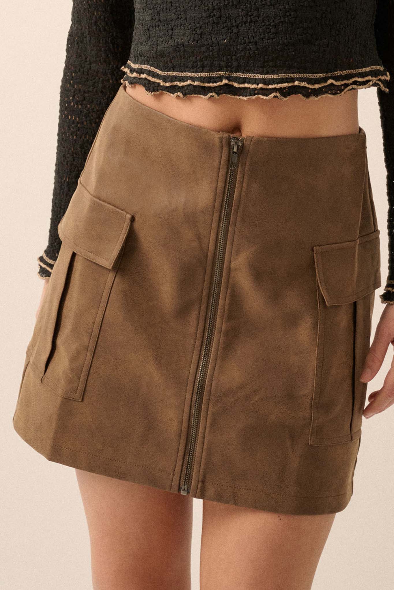 Fast Track Vegan Leather Front-Zip Cargo Mini Skirt - ShopPromesa