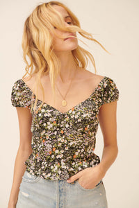 Meadow Bright Ruffled Floral Crop Top - ShopPromesa