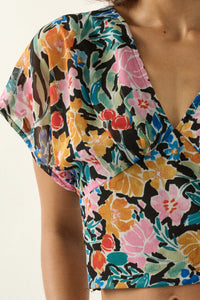 Cancún Sun Floral Chiffon Open-Back Crop Top - ShopPromesa